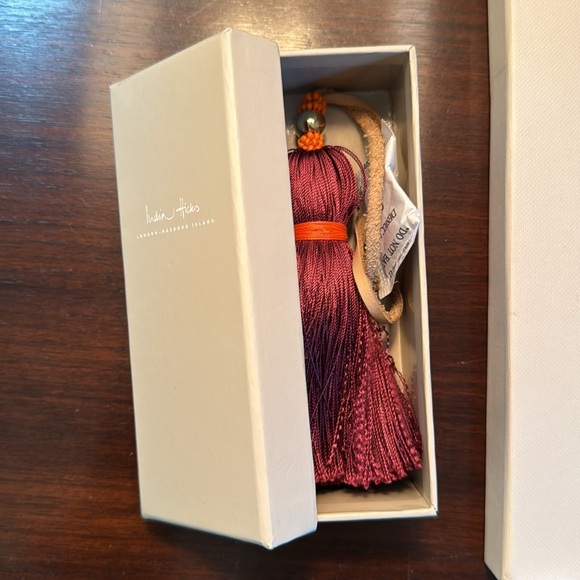 INDIA HICKS Bundle: Junkanoo Tassel + Beetle 🪲 Scarf in Aubergine/Orange - Picture 4 of 7